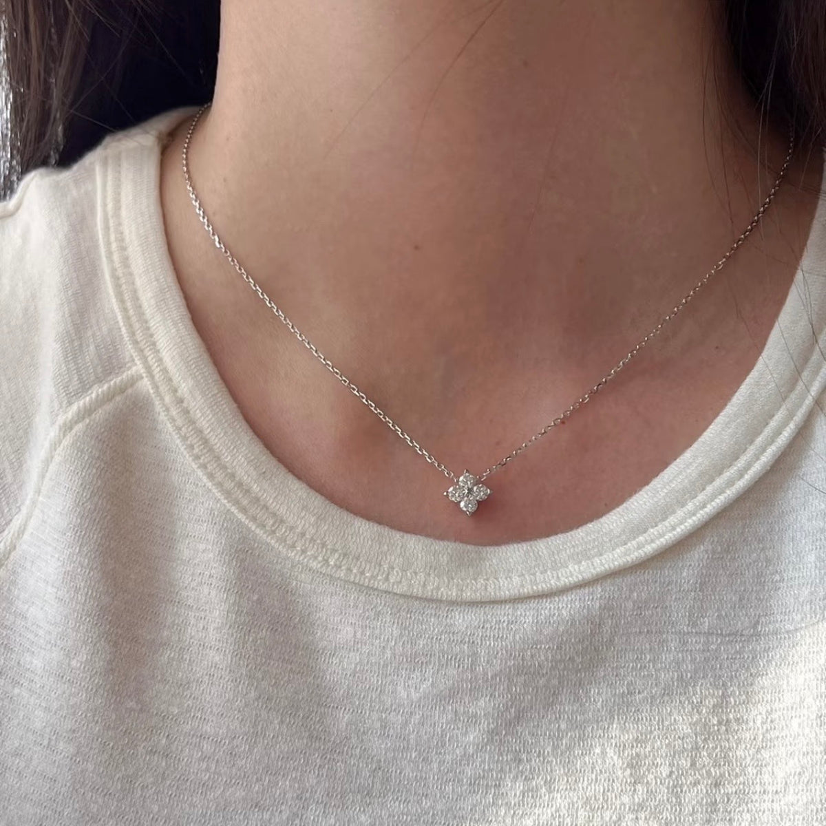 Lumi Four-Leaf Clover Necklace in Silver