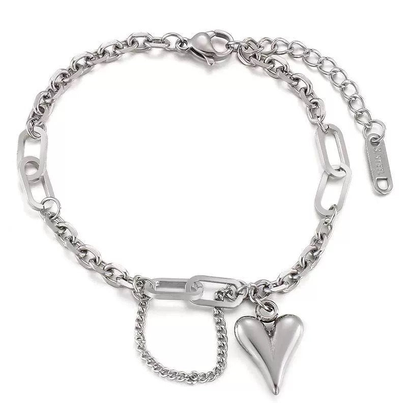 Charvis Heart Pendant Chain Bracelet