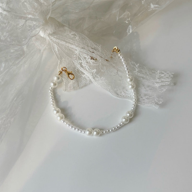 Tara White Pearls Bracelet