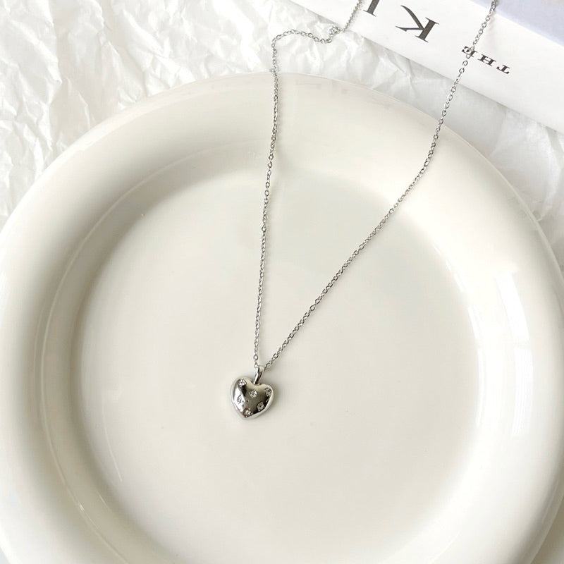 Adore Heart Bijoux Pendant with Tiny White Zirconia Stone Bracelet (Silver / Gold)