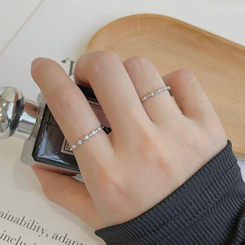Gabby White Zirconia Ring