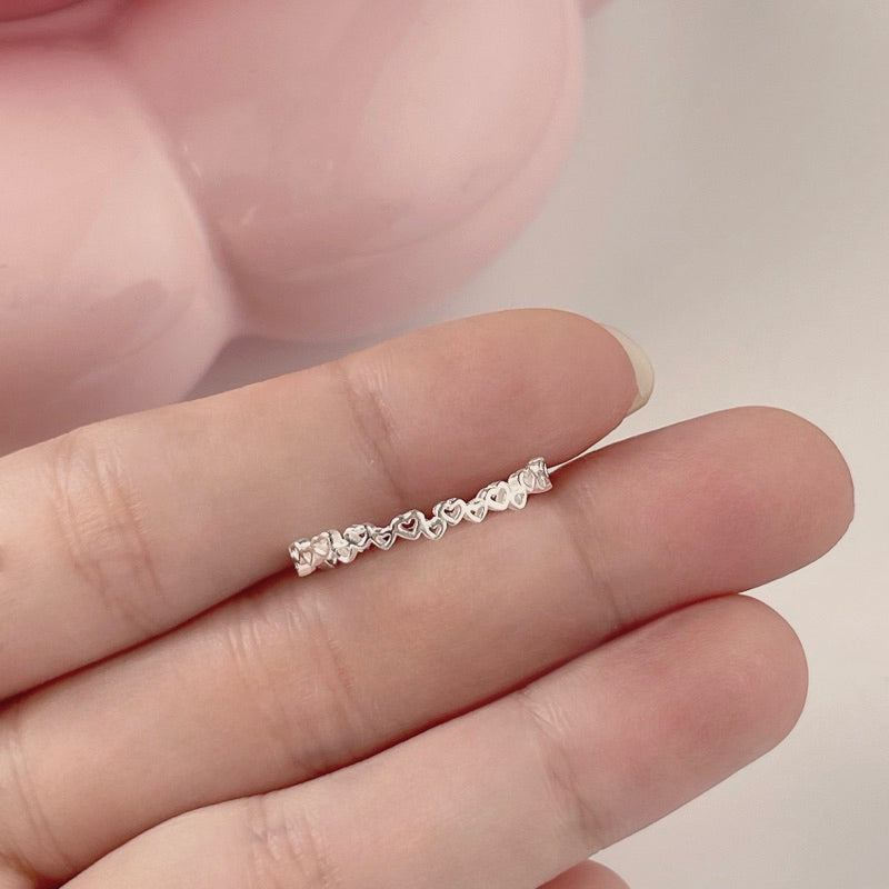 Amy Row of Heart Shaped Ring