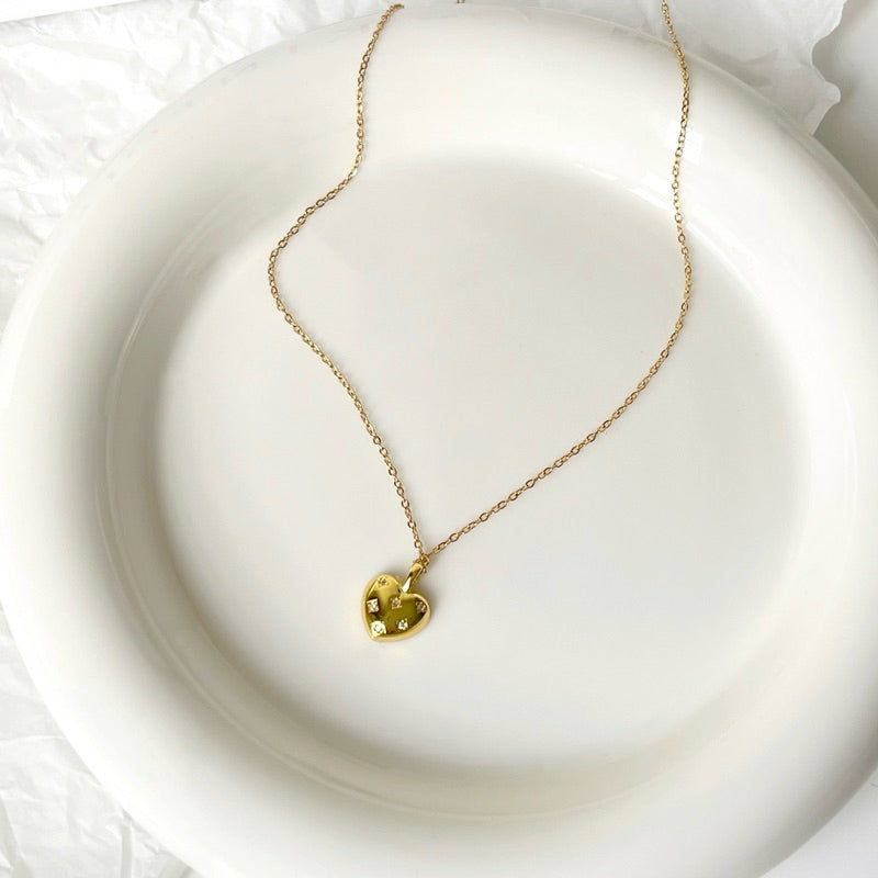 Adore Heart Bijoux Pendant with Tiny White Zirconia Stone Bracelet (Silver / Gold)