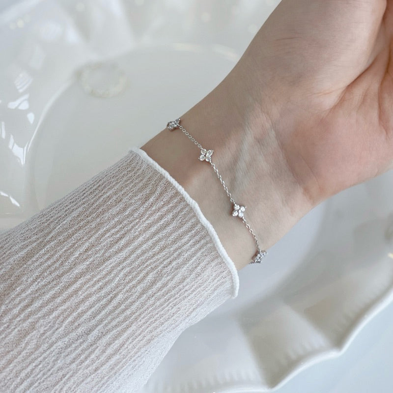 Cecie Four-Leaf Clover Bracelet in Silver