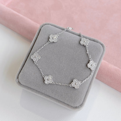 Hailey Clover Link Chain Bracelet