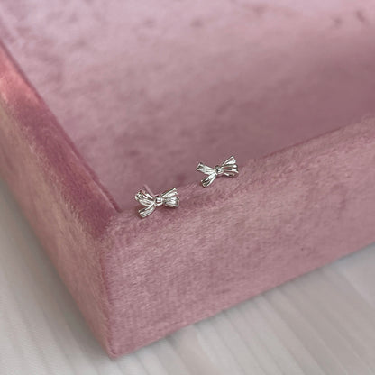 Tiffy Ribbon Bow Stud Earrings