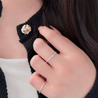Hazelle Classic Plain Textured Ring