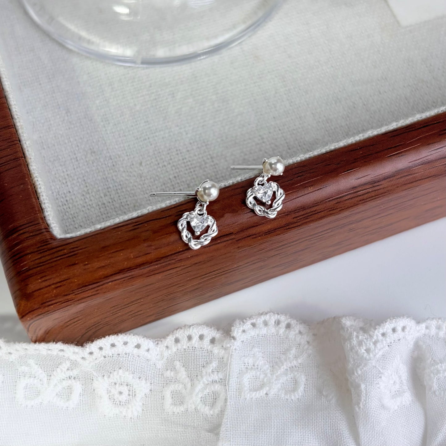 Evonne Intertwined Heart Pearl Stud Earrings