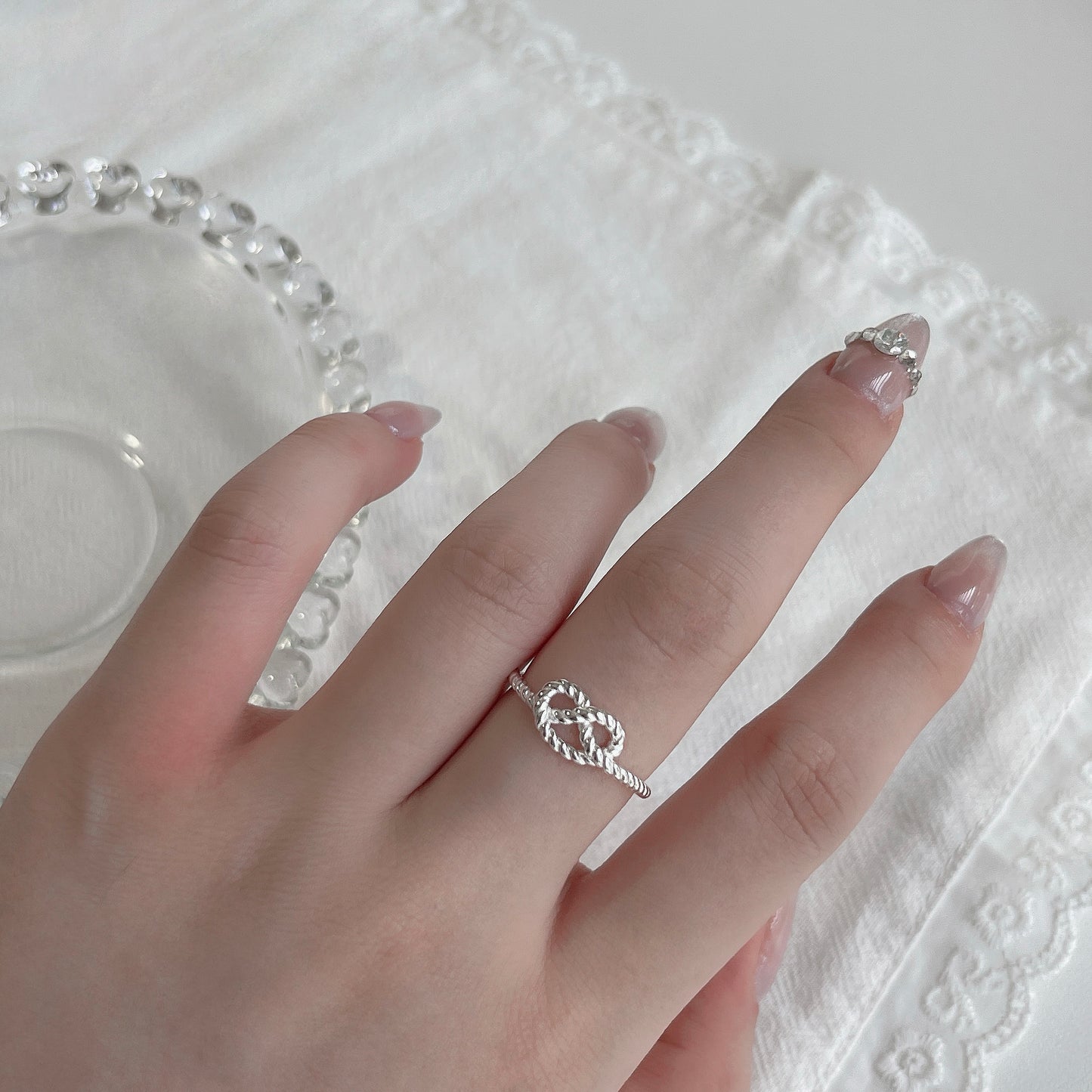 Charlotte Pretzel Ring 🥨