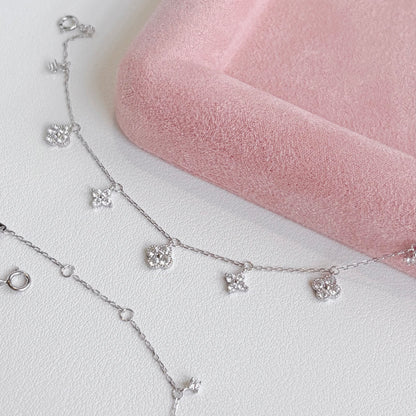 Twinkle Dainty Clover Charms Bracelet