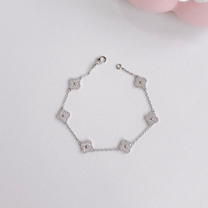 Hailey Clover Link Chain Bracelet