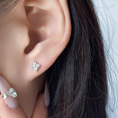 Vivi Four-Leaf Clover Stud Earrings (Gold / Silver)