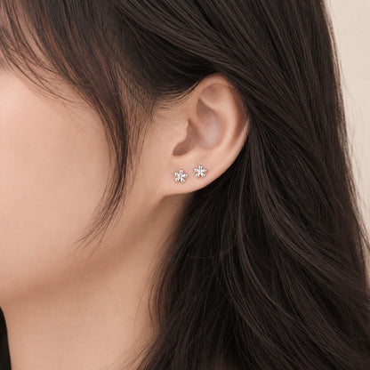 Ivy Mini Flower Stud Earrings