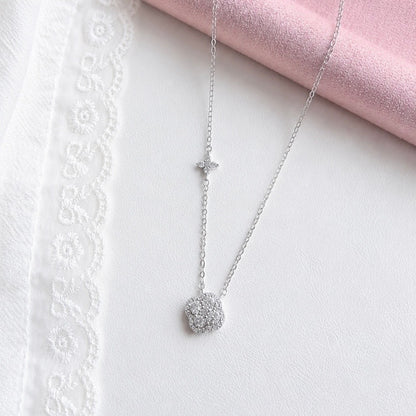 Erina Duo Clover Necklace