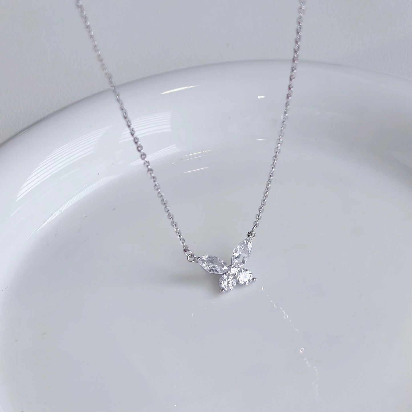 Lizz Dainty Butterfly Necklace