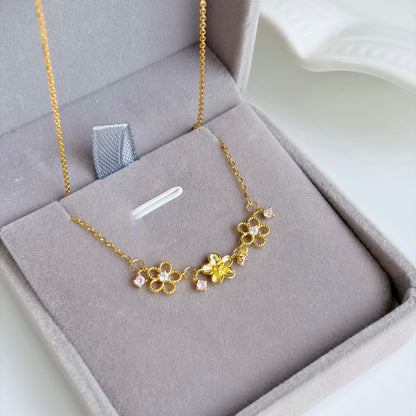 Blossom Floral Pendant Necklace in Gold