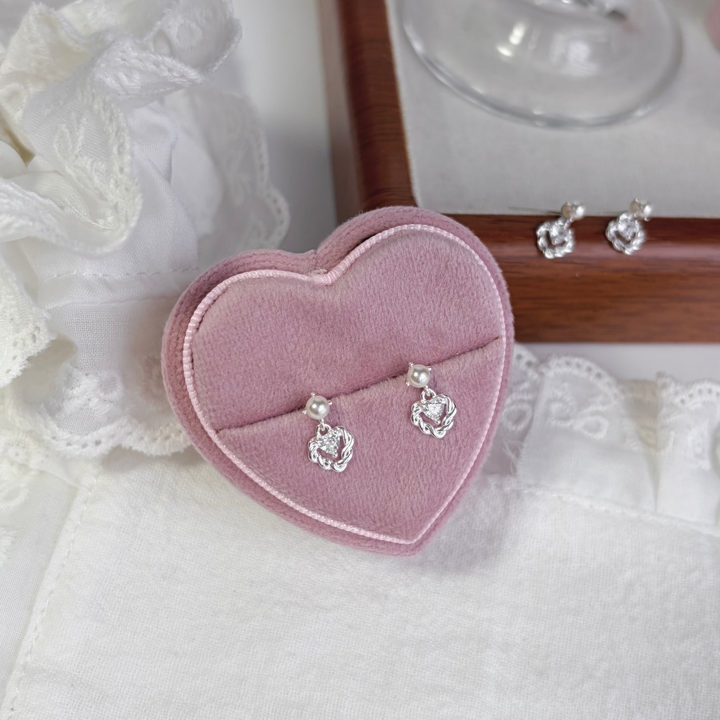 Evonne Intertwined Heart Pearl Stud Earrings