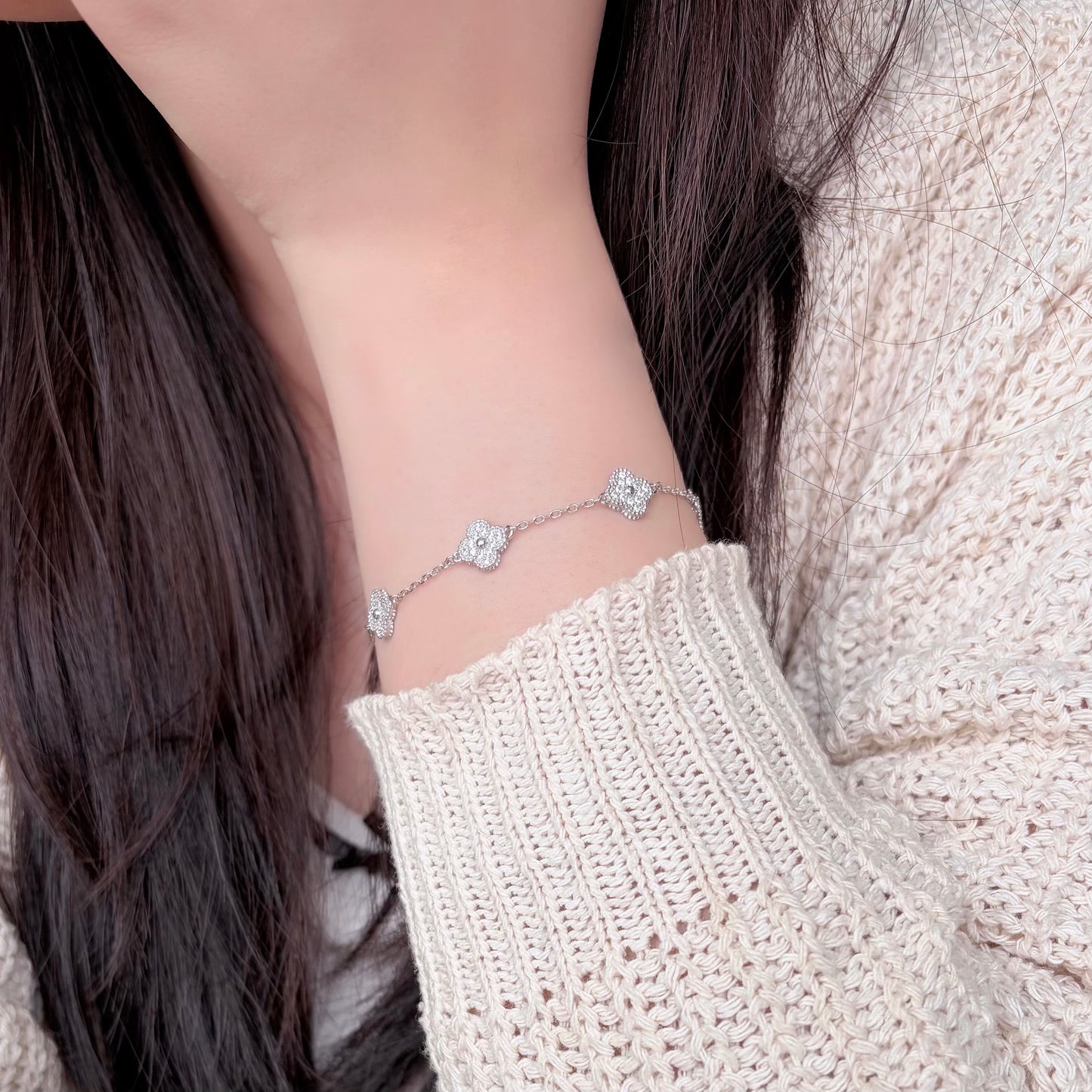 Hailey Clover Link Chain Bracelet