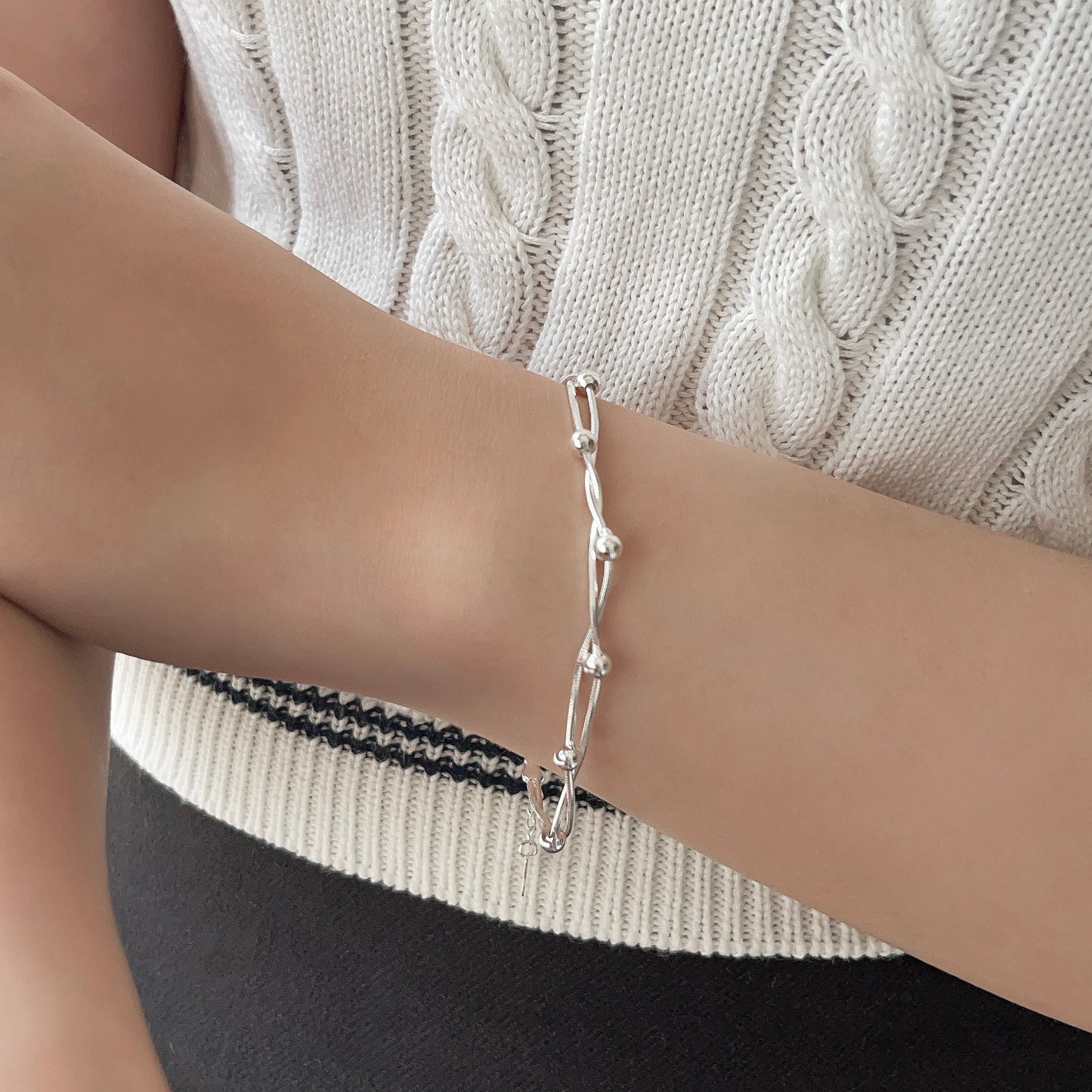 Lovina Tiny Beads Bracelet