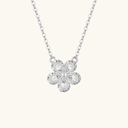 Evia Floral Necklace