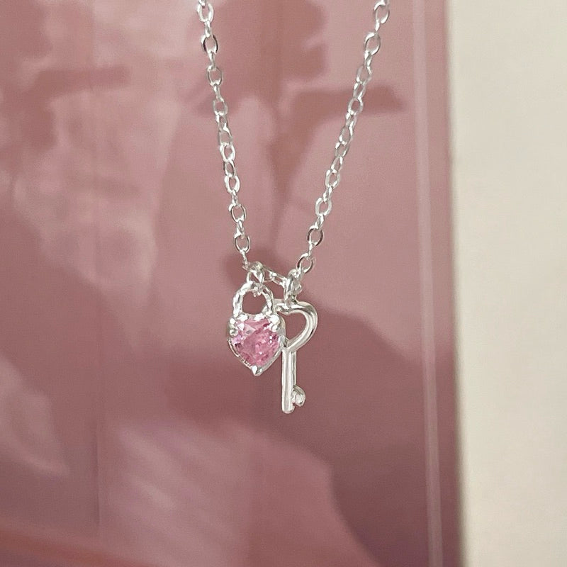 BUTTERCREAM Jaslyn s925 Silver Pink Zirconia Heart & Key Pendant Necklace