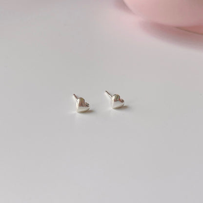 Effie Mini Heart Stud Earrings