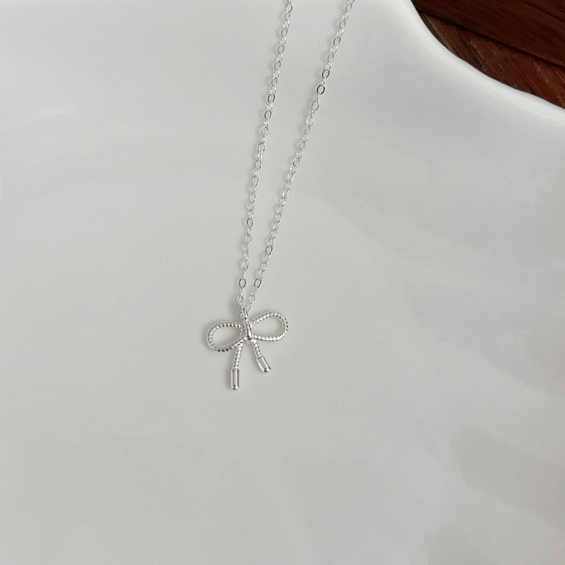 BUTTERCREAM Annies s925 Silver Ribbon Rope Necklace