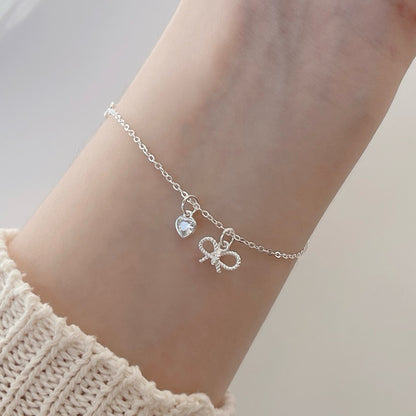 Luna Mini Heart Link Chain Bracelet with Flower / Ribbon Pendant Bracelet