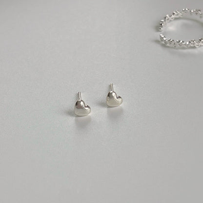 Effie Mini Heart Stud Earrings